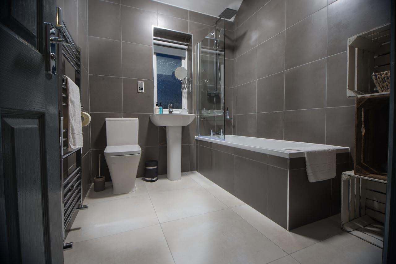 Barnston House - Heswall - Spacious Homely Holiday Home By Rework Accommodation Εξωτερικό φωτογραφία